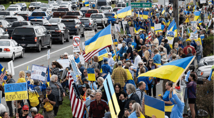 pro Ukrainian protest in Alaska